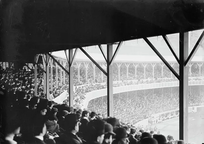 Framed Print : Game between Boston NL and New York NL at Polo Grounds (baseball), 1910. Creator: Bain News Service