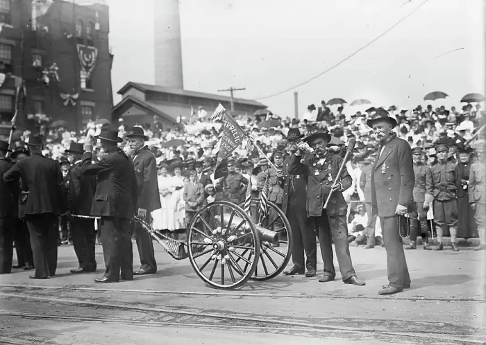Framed Print : G.A.R. Parade, 1910. Creator: Bain News Service Framed Print : G.A.R. Parade, 1910. Creator: Bain News Service