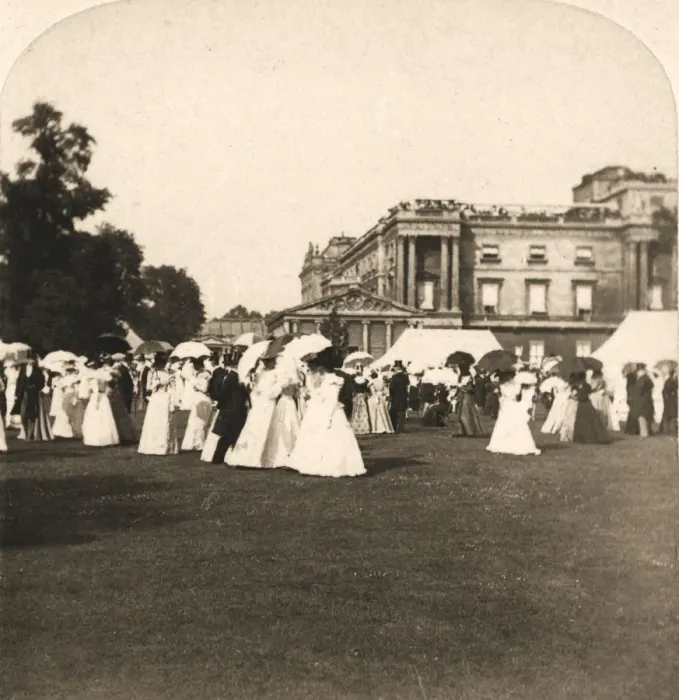Framed Print : Garden Party, Buckingham Palace, London, England, 1900 Framed Print : Garden Party, Buckingham Palace, London, England, 1900