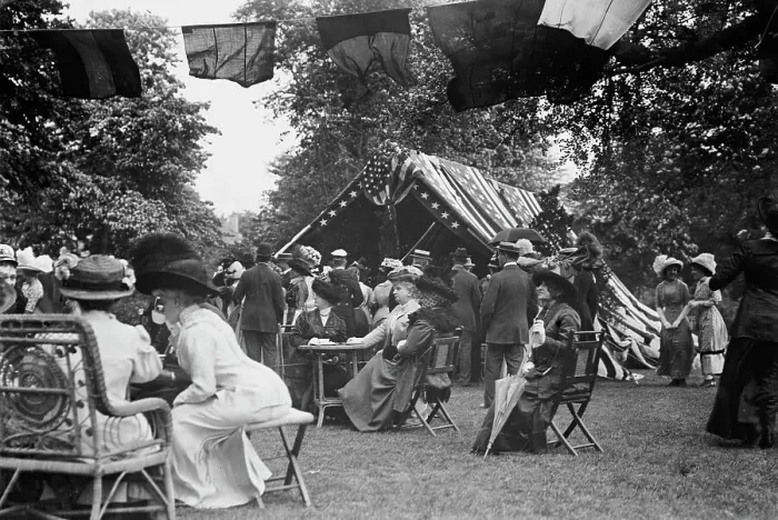 Framed Print : Garden Party, Governor's Island, 1911. Creator: Bain News Service Framed Print : Garden Party, Governor's Island, 1911. Creator: Bain News Service