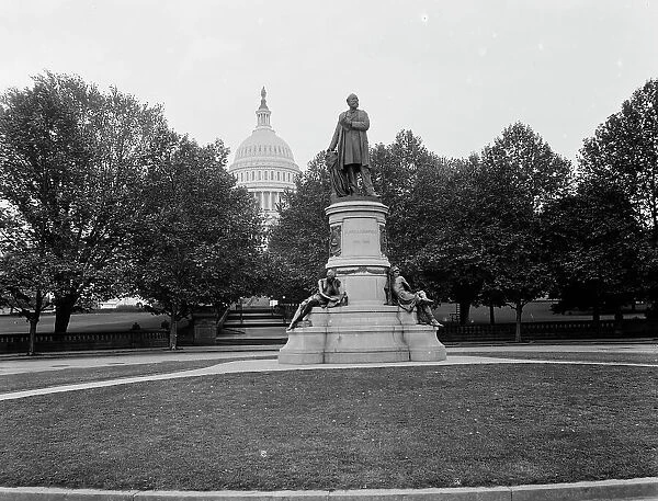 Garfield monument, Washington, D.C. between 1880 and 1897. Creator: William H. Jackson