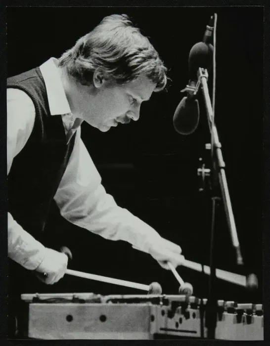 Framed Print : Gary Burton playing the vibraphone at the Forum Theatre, Hatfield, Hertfordshire, 25 November 1980 Framed Print : Gary Burton playing the vibraphone at the Forum Theatre, Hatfield, Hertfordshire, 25 November 1980