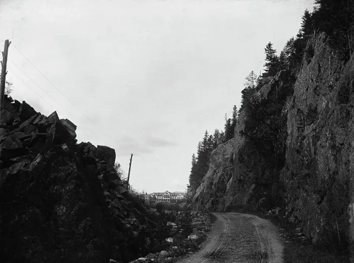 Framed Print : Gate of Crawford Notch from below, White Mountains, c1900. Creator: Unknown Framed Print : Gate of Crawford Notch from below, White Mountains, c1900. Creator: Unknown