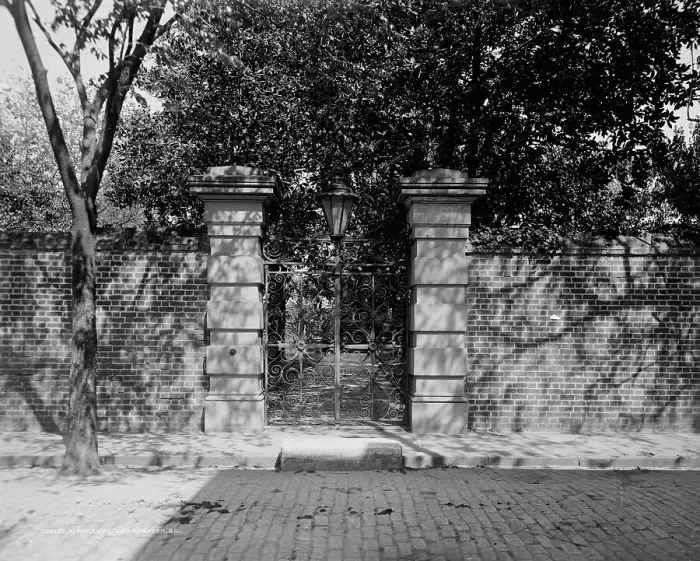 Framed Print : A Gateway, Charleston, S.C. between 1900 and 1910. Creator: Unknown Framed Print : A Gateway, Charleston, S.C. between 1900 and 1910. Creator: Unknown
