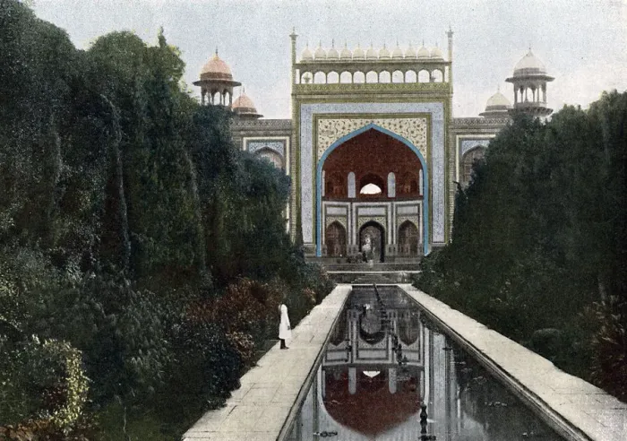 Framed Print : Gateway to the Taj Mahal, Agra, Uttar Pradesh, India, c1890