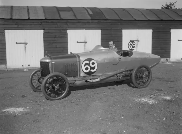 Framed Print : GC Stead in his AC 5 at the JCC 200 Mile Race, Brooklands, Surrey, 1921. Artist: Bill Brunell Framed Print : GC Stead in his AC 5 at the JCC 200 Mile Race, Brooklands, Surrey, 1921. Artist: Bill Brunell