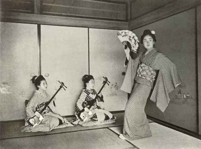 Framed Print : A Geisha Dancing, 1910. Creator: Herbert Ponting Framed Print : A Geisha Dancing, 1910. Creator: Herbert Ponting