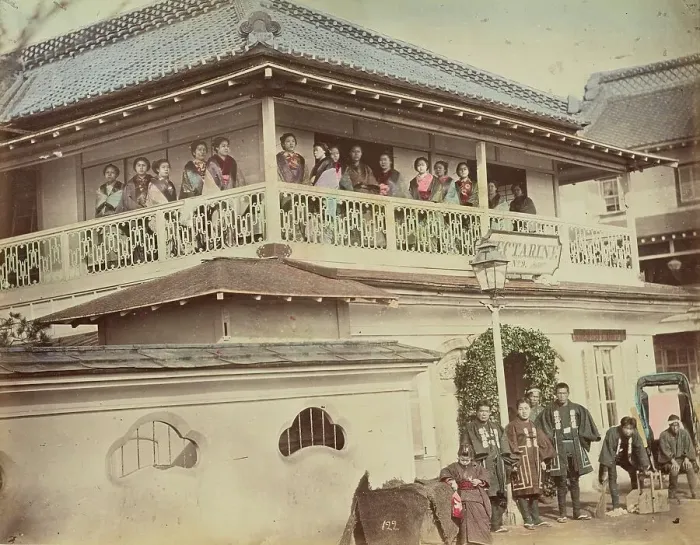Framed Print : Geisha House, 1870s-1890s. Creator: Kusakabe Kimbei Framed Print : Geisha House, 1870s-1890s. Creator: Kusakabe Kimbei
