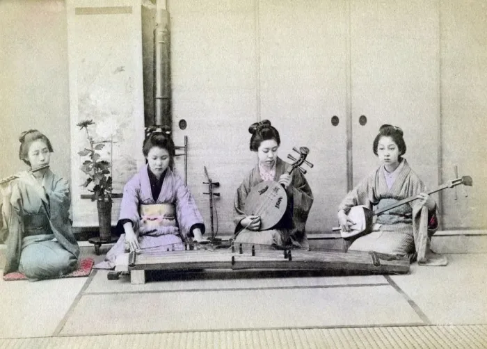 Framed Print : Geisha playing traditional musical instruments, Japan, 1880 Framed Print : Geisha playing traditional musical instruments, Japan, 1880