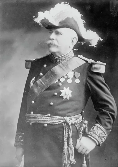 Framed Print : Gen. Joffre, between c1910 and c1915. Creator: Bain News Service Framed Print : Gen. Joffre, between c1910 and c1915. Creator: Bain News Service