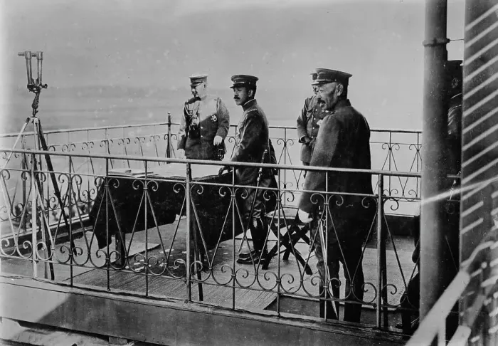 Framed Print : Gen. Oleu, Emperor of Japan, Gen. Uyehara, between c1915 and c1920. Creator: Bain News Service Framed Print : Gen. Oleu, Emperor of Japan, Gen. Uyehara, between c1915 and c1920. Creator: Bain News Service