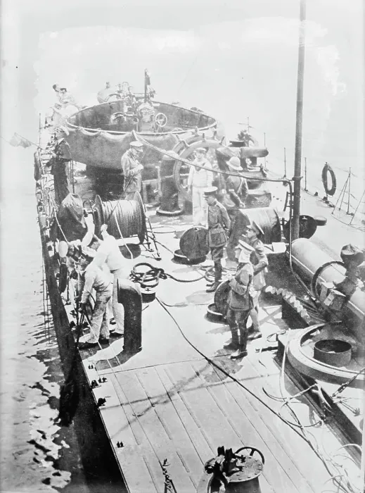 Framed Print : Gen. Sir Ian Hamilton on a destroyer, between c1910 and c1915. Creator: Bain News Service Framed Print : Gen. Sir Ian Hamilton on a destroyer, between c1910 and c1915. Creator: Bain News Service