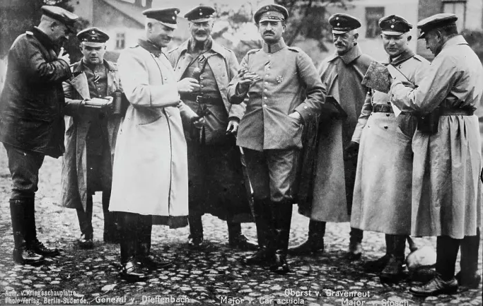 Framed Print : Gen. von Diffenbach & staff, between 1914 and c1915. Creator: Bain News Service. Gen. von Diffenbach & staff, between 1914 and c1915. Creator: Bain News Service Framed Print : Gen. von Diffenbach & staff, between 1914 and c1915. Creator: Bain News Service. Gen. von Diffenbach & staff, between 1914 and c1915. Creator: Bain News Service