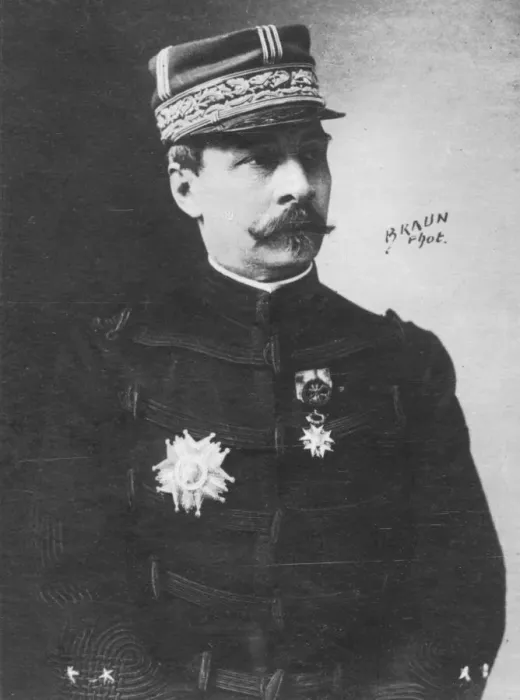 Framed Print : General Dodds, c1893. Artist: Adolphe Braun Framed Print : General Dodds, c1893. Artist: Adolphe Braun