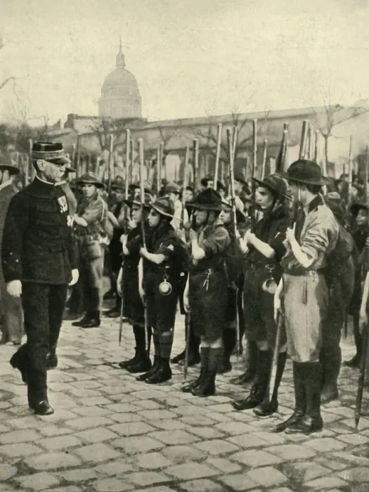 Framed Print : General Joseph Gallieni inspecting Boy Scouts, Paris, France, c1914, (c1920). Creator: Unknown Framed Print : General Joseph Gallieni inspecting Boy Scouts, Paris, France, c1914, (c1920). Creator: Unknown