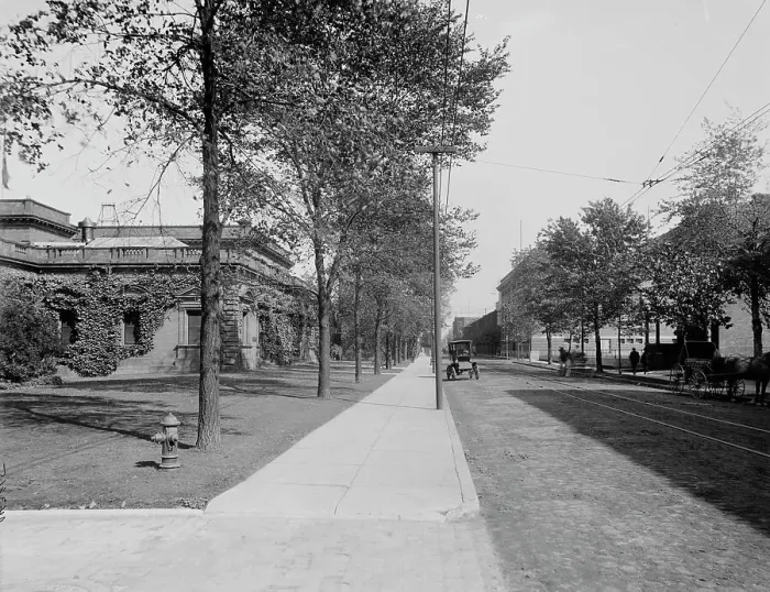 Framed Print : General offices, Hiram Walker & Sons, Walkerville, Ont. between 1905 and 1915. Creator: Unknown. General offices, Hiram Walker & Sons, Walkerville, Ont. between 1905 and 1915. Creator: Unknown Framed Print : General offices, Hiram Walker & Sons, Walkerville, Ont. between 1905 and 1915. Creator: Unknown. General offices, Hiram Walker & Sons, Walkerville, Ont. between 1905 and 1915. Creator: Unknown