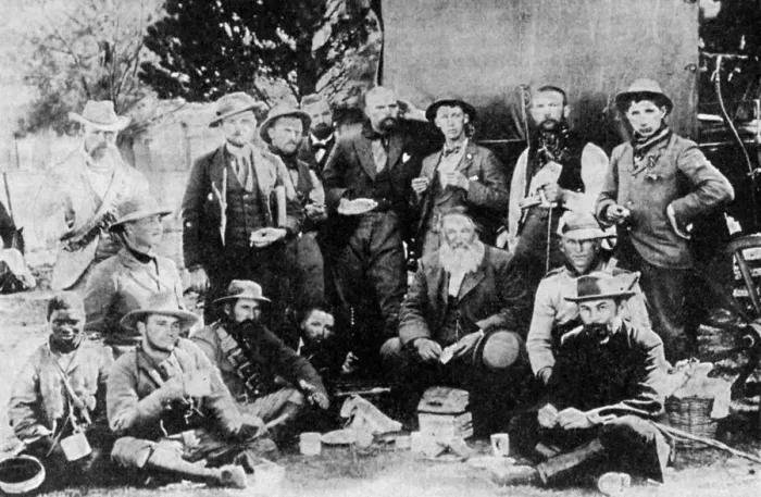 Framed Print : General Piet Joubert (1831-1900) and staff, late 19th century (1935) Framed Print : General Piet Joubert (1831-1900) and staff, late 19th century (1935)