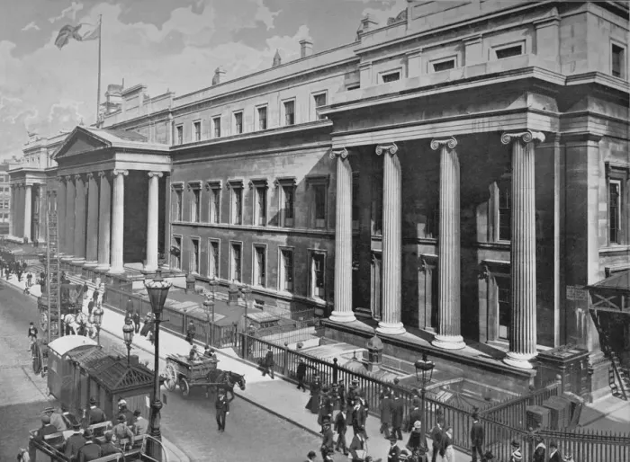 Framed Print : General Post Office, City of London, c1910 (1911) Framed Print : General Post Office, City of London, c1910 (1911)