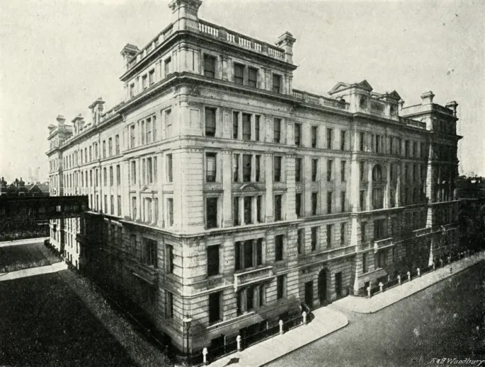 Framed Print : General Post Office - New North Building, (c1897). Artist: E&S Woodbury Framed Print : General Post Office - New North Building, (c1897). Artist: E&S Woodbury