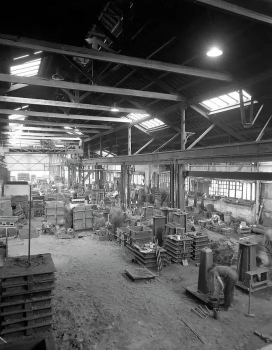 Framed Print : General view of the foundry, AT Green & Sons Ltd, South Yorkshire, Rotherham, 1963 Framed Print : General view of the foundry, AT Green & Sons Ltd, South Yorkshire, Rotherham, 1963