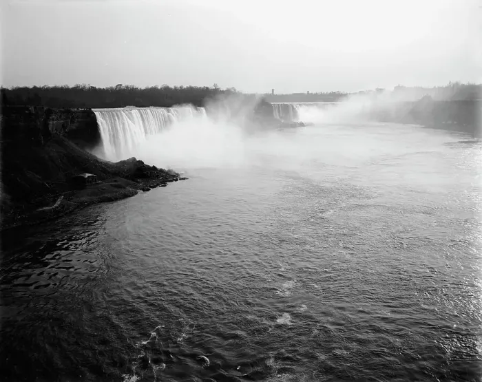 Framed Print : General view from International (Upper Steel Arch) Bridge, Niagara Falls, NY, between 1900 and 1915. Creator: Unknown Framed Print : General view from International (Upper Steel Arch) Bridge, Niagara Falls, NY, between 1900 and 1915. Creator: Unknown