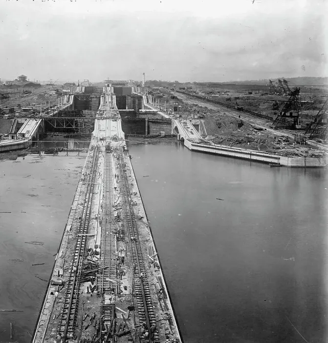 Framed Print : General view from temporary tower on north end of approach wall looking south... July 18, 1913. Creator: Harris & Ewing. General view from temporary tower on north end of approach wall looking south... July 18, 1913. Creator: Harris & Ewing Framed Print : General view from temporary tower on north end of approach wall looking south... July 18, 1913. Creator: Harris & Ewing. General view from temporary tower on north end of approach wall looking south... July 18, 1913. Creator: Harris & Ewing