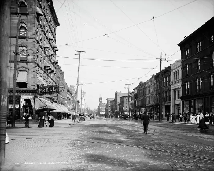 Framed Print : Genesee Avenue, Saginaw, Mich. between 1900 and 1910. Creator: Unknown Framed Print : Genesee Avenue, Saginaw, Mich. between 1900 and 1910. Creator: Unknown