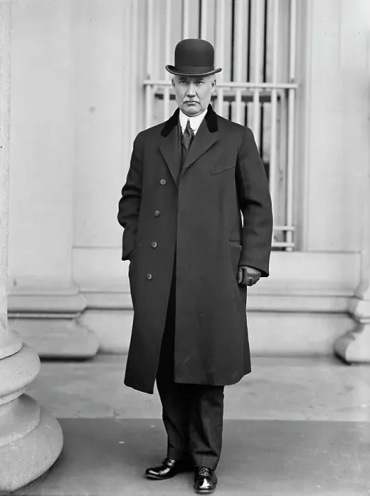 Framed Print : George Evan Roberts, Director of The Mint, 1913. Creator: Harris & Ewing. George Evan Roberts, Director of The Mint, 1913. Creator: Harris & Ewing Framed Print : George Evan Roberts, Director of The Mint, 1913. Creator: Harris & Ewing. George Evan Roberts, Director of The Mint, 1913. Creator: Harris & Ewing