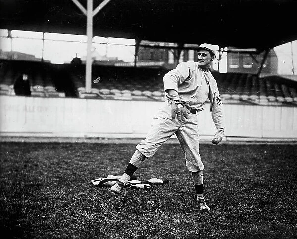George 'Hooks' Wiltse, New York NL (baseball), 1913. Creator: Bain News Service. George 'Hooks' Wiltse, New York NL (baseball), 1913. Creator: Bain News Service