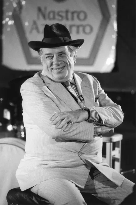 Framed Print : George Melly, Soho Jazz Festival, London, 1993. Creator: Brian Foskett Framed Print : George Melly, Soho Jazz Festival, London, 1993. Creator: Brian Foskett