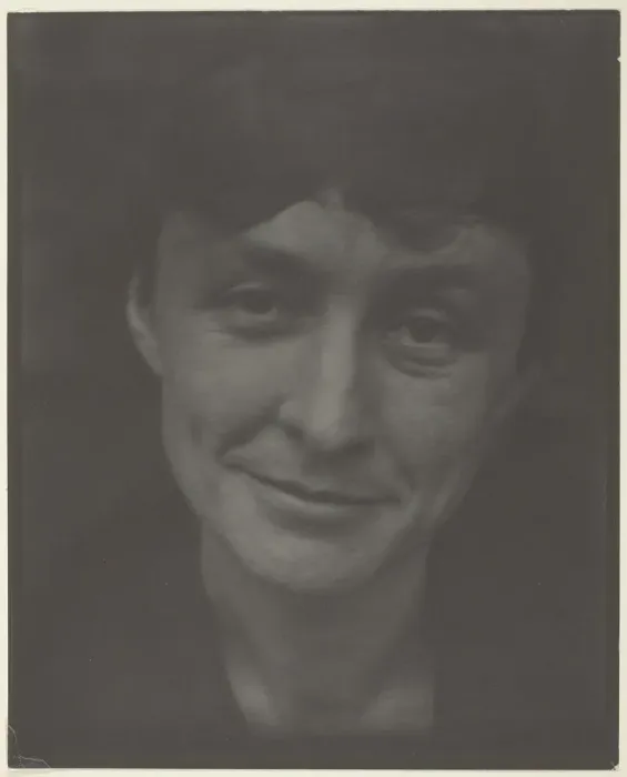 Framed Print : Georgia O Keeffe, 1918. Creator: Alfred Stieglitz Framed Print : Georgia O Keeffe, 1918. Creator: Alfred Stieglitz