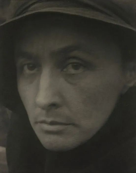 Framed Print : Georgia O Keeffe, 1922. Creator: Alfred Stieglitz Framed Print : Georgia O Keeffe, 1922. Creator: Alfred Stieglitz