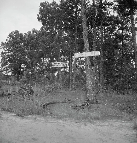 Georgia road sign, 1937. Creator: Dorothea Lange