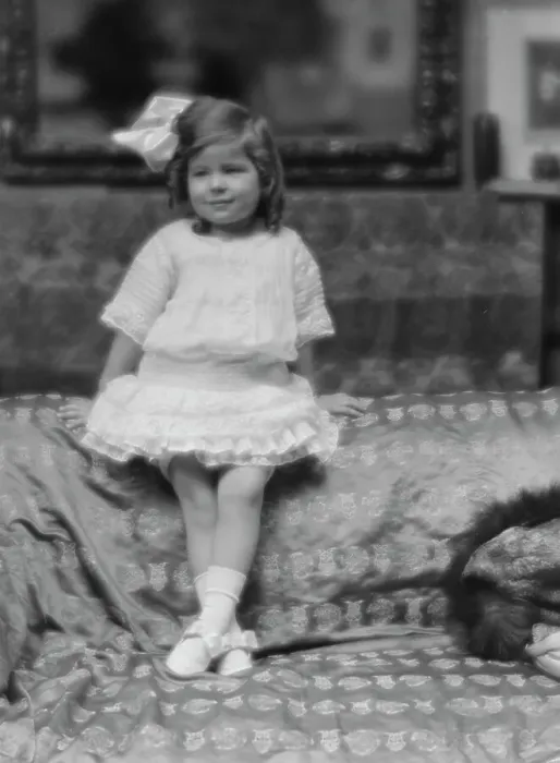Framed Print : Gerard, J.M. Mrs. daughter of, portrait photograph, 1915 Dec. or 1916 Jan. Creator: Arnold Genthe Framed Print : Gerard, J.M. Mrs. daughter of, portrait photograph, 1915 Dec. or 1916 Jan. Creator: Arnold Genthe