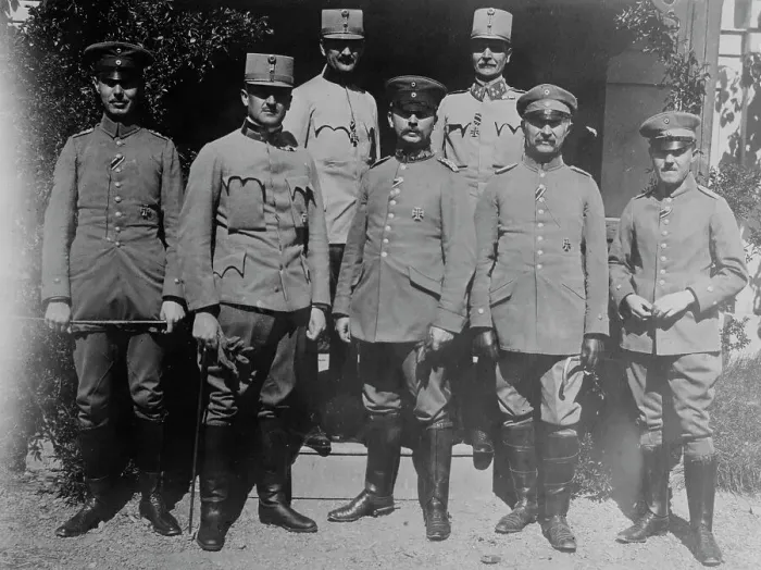 Framed Print : German Commanders awarded Iron Cross: Gen. Stolzman, Lt. Purtscher, Maj... between c1910 and c1915. Creator: Bain News Service Framed Print : German Commanders awarded Iron Cross: Gen. Stolzman, Lt. Purtscher, Maj... between c1910 and c1915. Creator: Bain News Service