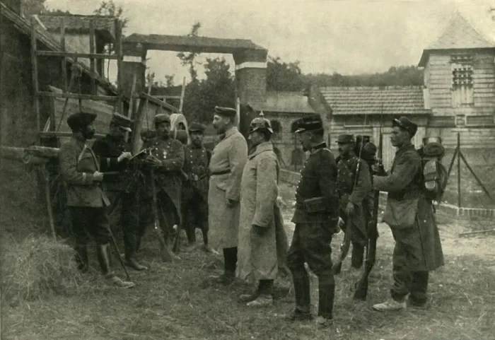Framed Print : German prisoners, First World War, 1914, (c1920). Creator: Unknown Framed Print : German prisoners, First World War, 1914, (c1920). Creator: Unknown