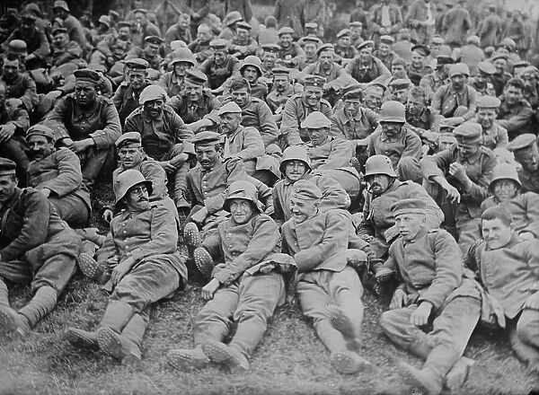 German prisoners, Messines Ridge, 8 Jun 1917. Creator: Bain News Service