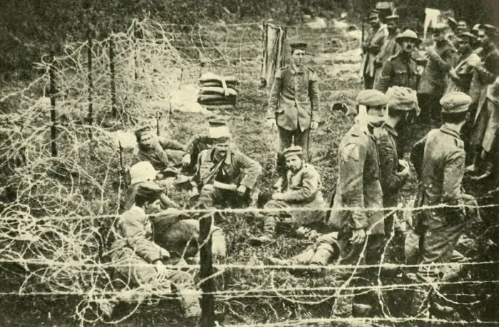 Framed Print : German prisoners of war, northern France, First World War, c1916, (c1920). Creator: Unknown Framed Print : German prisoners of war, northern France, First World War, c1916, (c1920). Creator: Unknown