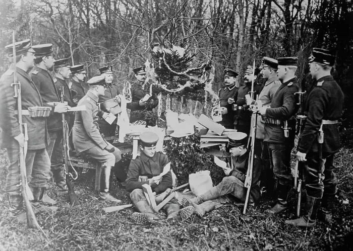 Framed Print : German soldier's Christmas, between 1914 and c1915. Creator: Bain News Service Framed Print : German soldier's Christmas, between 1914 and c1915. Creator: Bain News Service