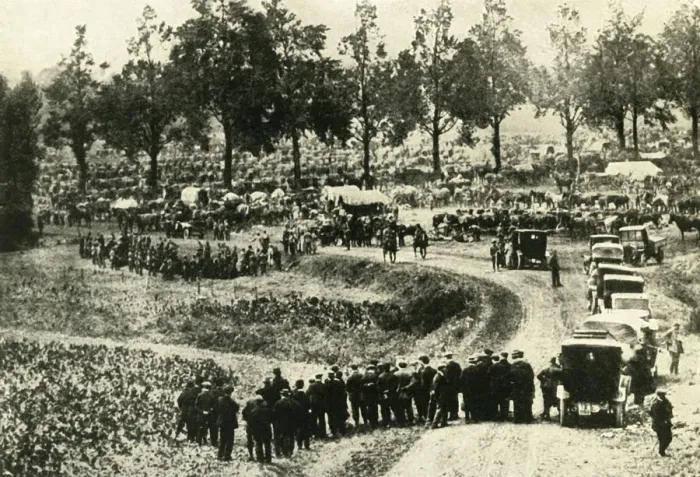 Framed Print : The Germans arrest civilians at Vise in Belgium, August 1914, (c1920). Creator: Unknown Framed Print : The Germans arrest civilians at Vise in Belgium, August 1914, (c1920). Creator: Unknown