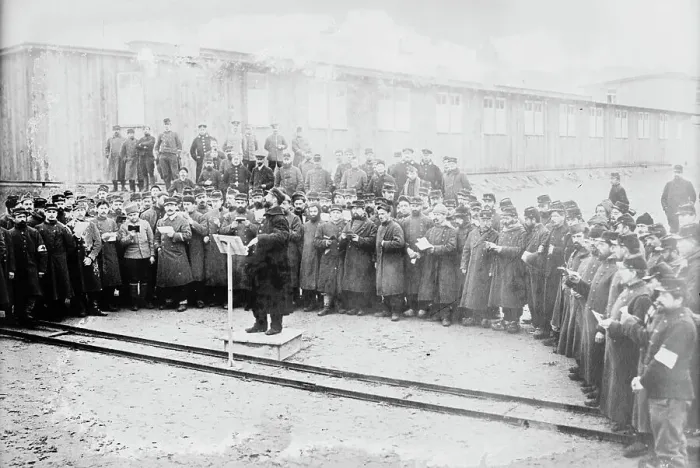 Framed Print : Germany, French prisoners singing, between 1914 and c1915. Creator: Bain News Service Framed Print : Germany, French prisoners singing, between 1914 and c1915. Creator: Bain News Service