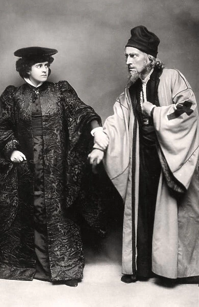 Gertude Elliott and Johnston Forbes-Robertson in The Merchant of Venice, early 20th century. Artist: Lizzie Caswall Smith
