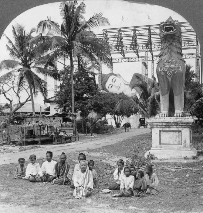 Framed Print : Giant recumbent figure of Buddha, Pegu, Burma, 1908. Artist: Stereo Travel Co Framed Print : Giant recumbent figure of Buddha, Pegu, Burma, 1908. Artist: Stereo Travel Co
