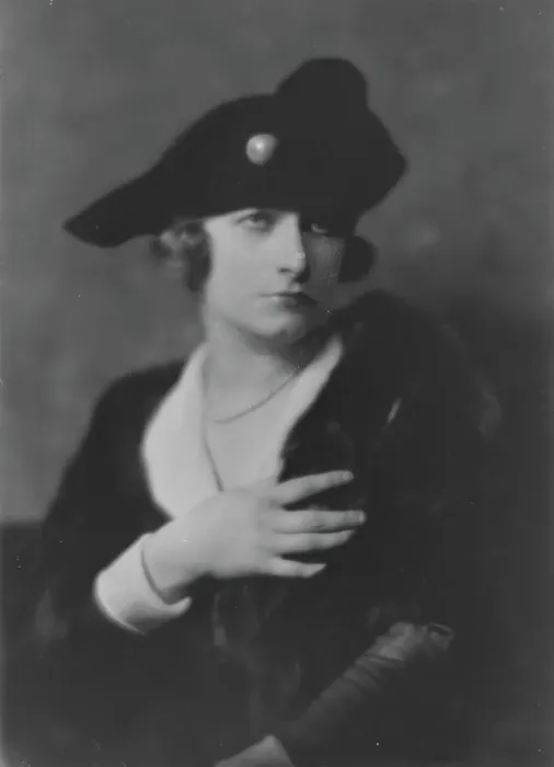 Framed Print : Gibson, Jean, Miss, portrait photograph, 1917 Oct. 19. Creator: Arnold Genthe Framed Print : Gibson, Jean, Miss, portrait photograph, 1917 Oct. 19. Creator: Arnold Genthe