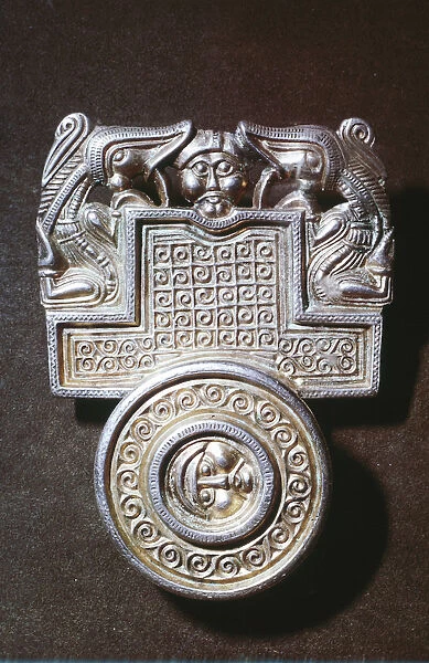 Gilt brooch, Germanic Iron Age, c500