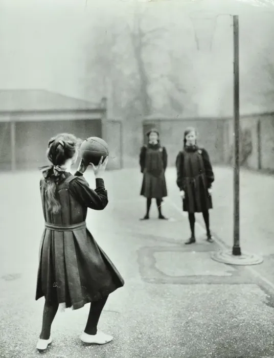 Framed Print : Girls playing netball, Chelsea Secondary School (Hortensia Road School), London, 1911 Framed Print : Girls playing netball, Chelsea Secondary School (Hortensia Road School), London, 1911