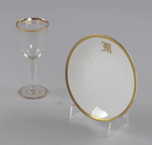 Glass and bowl with gold decoration from Maes Millinery Shop, 1941-1994