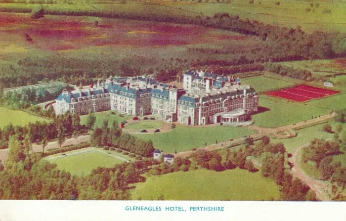 Framed Print : Gleneagles Hotel, Perthshire, c1930 Framed Print : Gleneagles Hotel, Perthshire, c1930