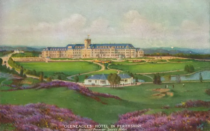 Framed Print : Gleneagles Hotel in Perthshire, c1930 Framed Print : Gleneagles Hotel in Perthshire, c1930