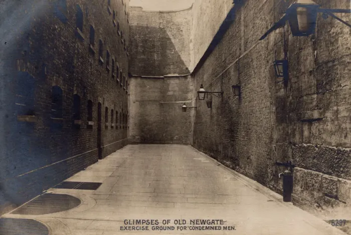 Framed Print : Glimpses of Old Newgate - Exercise Ground for Condemned Men, c1900. Creator: Rotophot Framed Print : Glimpses of Old Newgate - Exercise Ground for Condemned Men, c1900. Creator: Rotophot